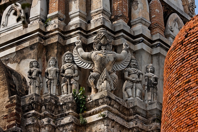 Wat Ratchaburana-009